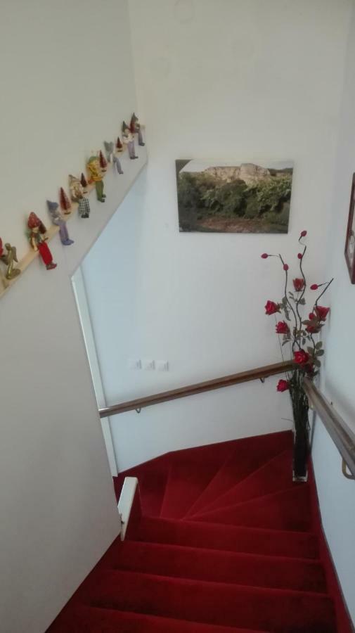 Sommerhaus Veszprem Ngoại thất bức ảnh